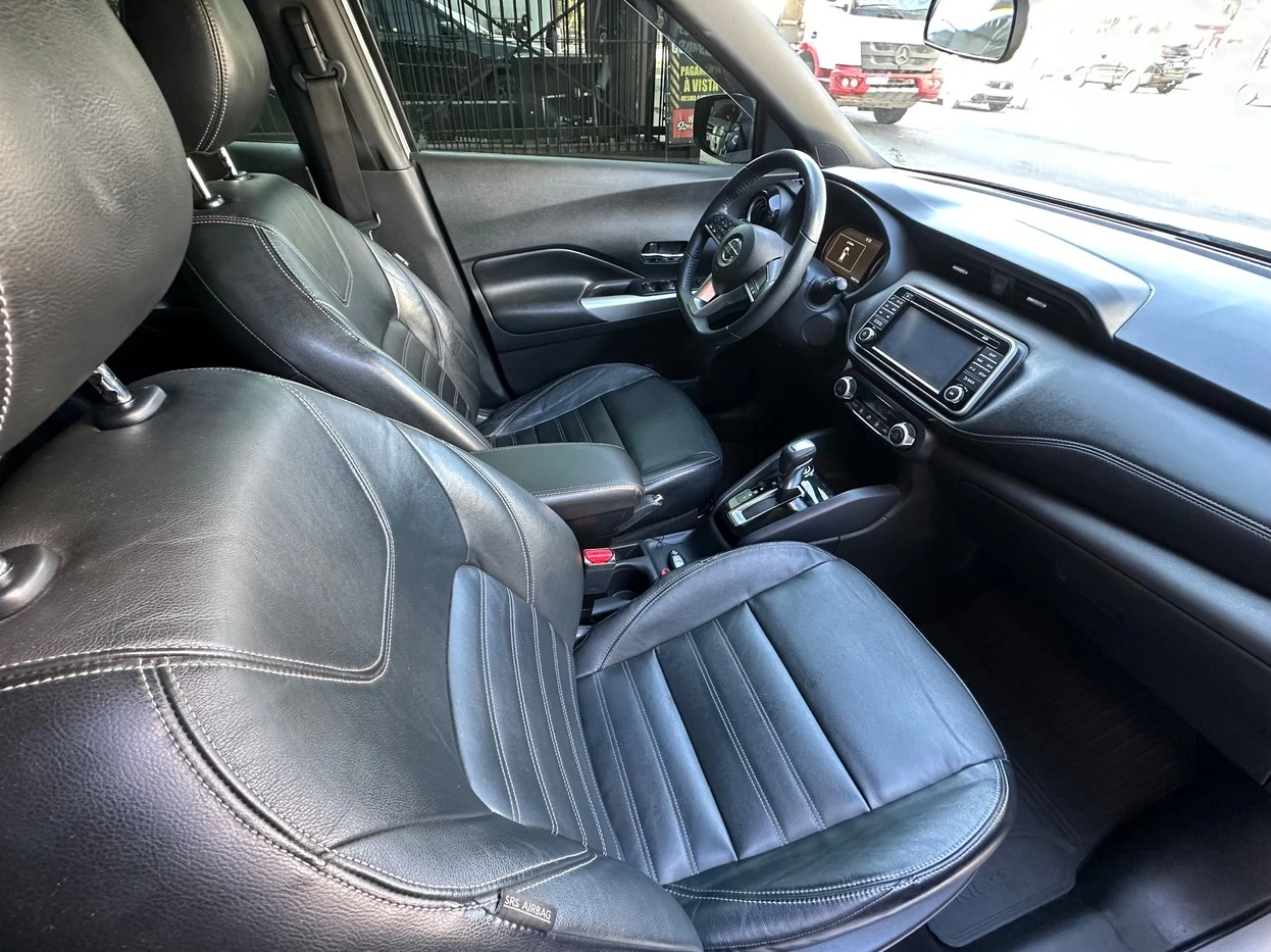 NISSAN KICKS