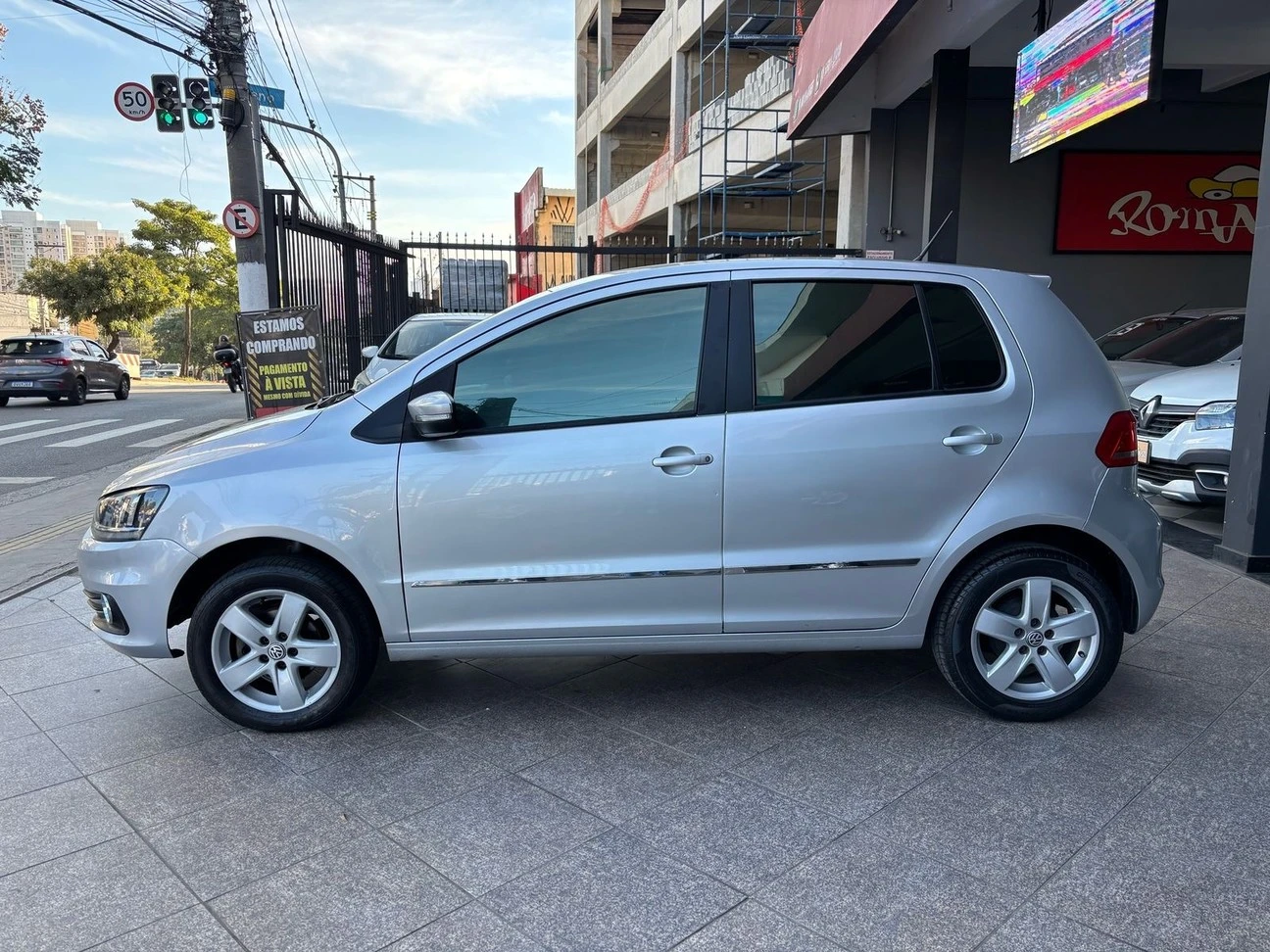 VOLKSWAGEN FOX