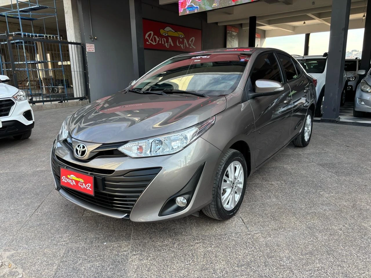TOYOTA YARIS
