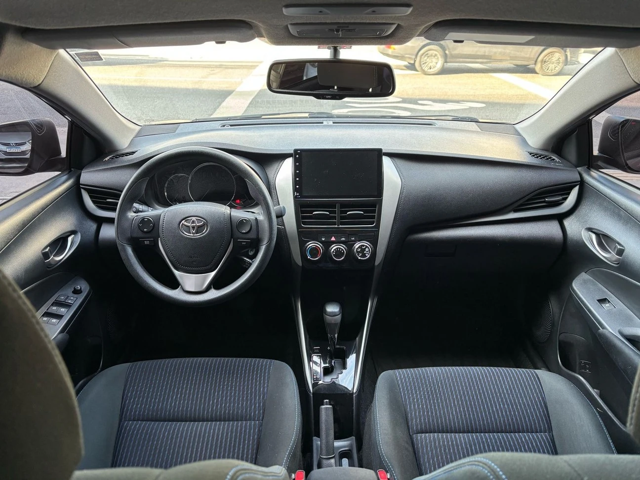 TOYOTA YARIS