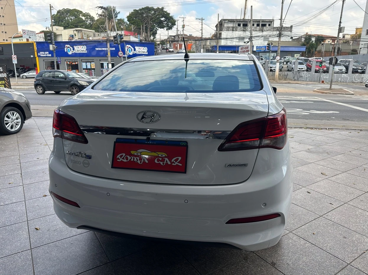 HYUNDAI HB20S