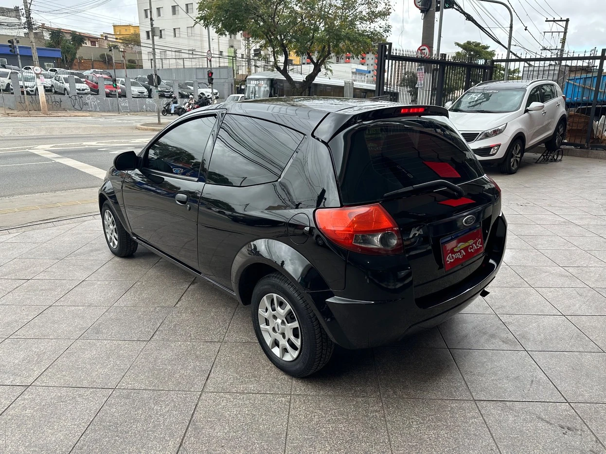 FORD KA