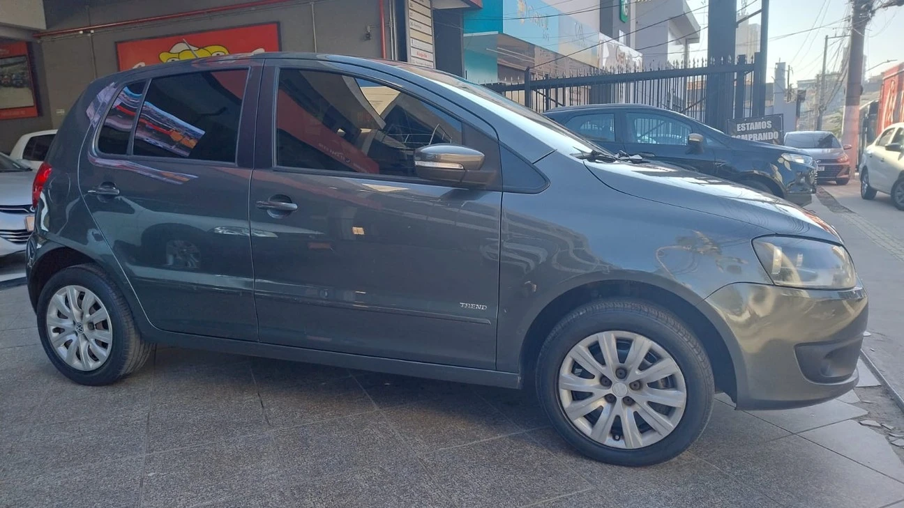 VOLKSWAGEN FOX