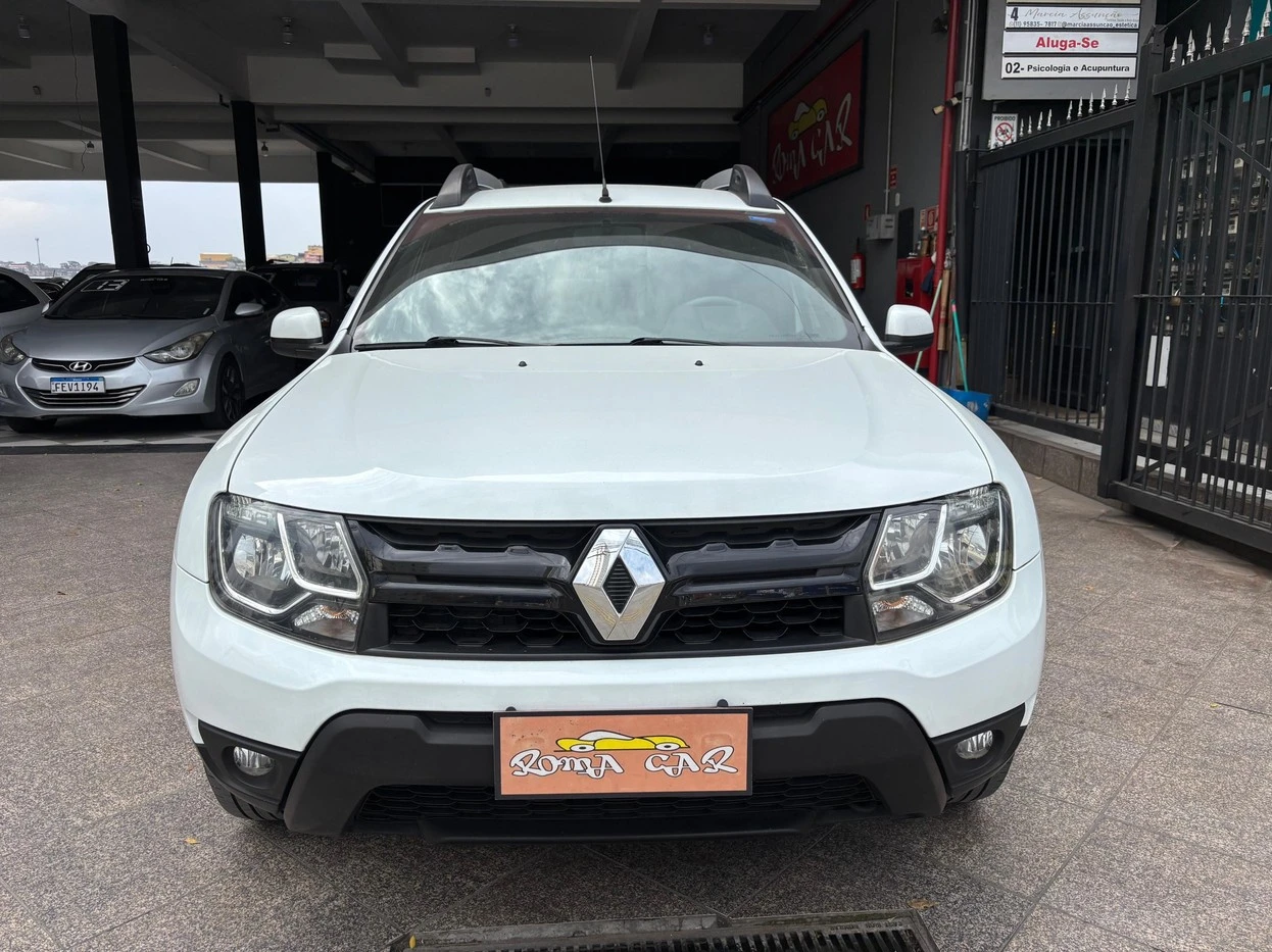 RENAULT DUSTER