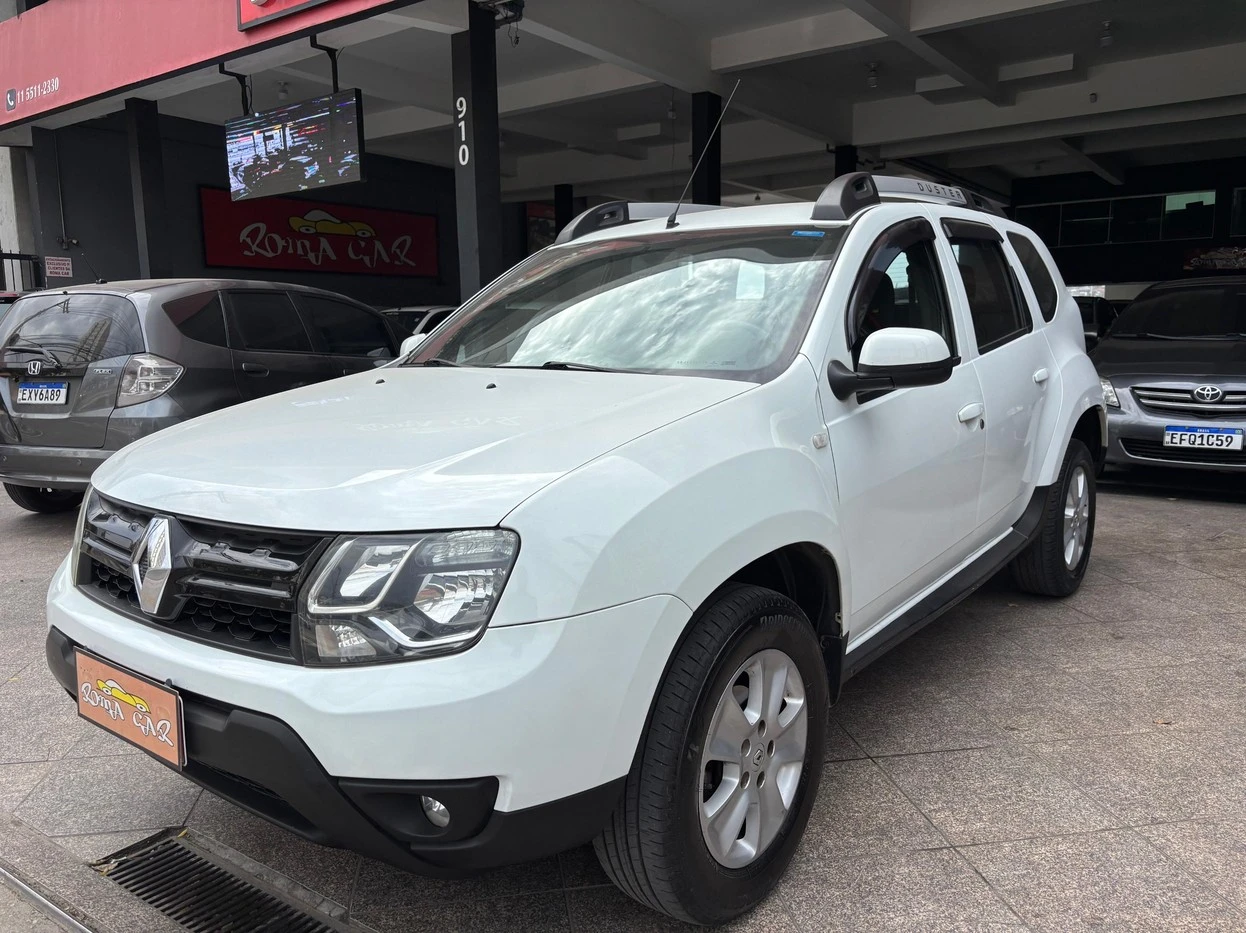 RENAULT DUSTER
