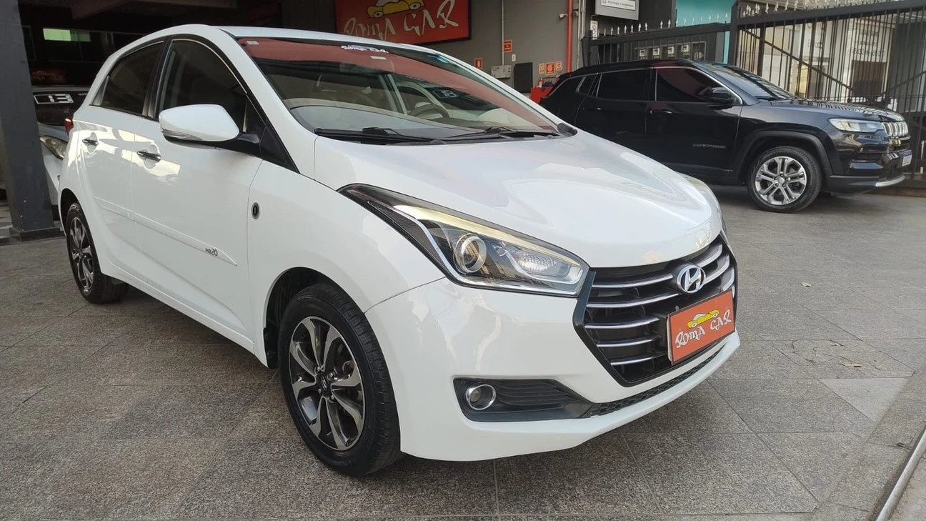 HYUNDAI HB20