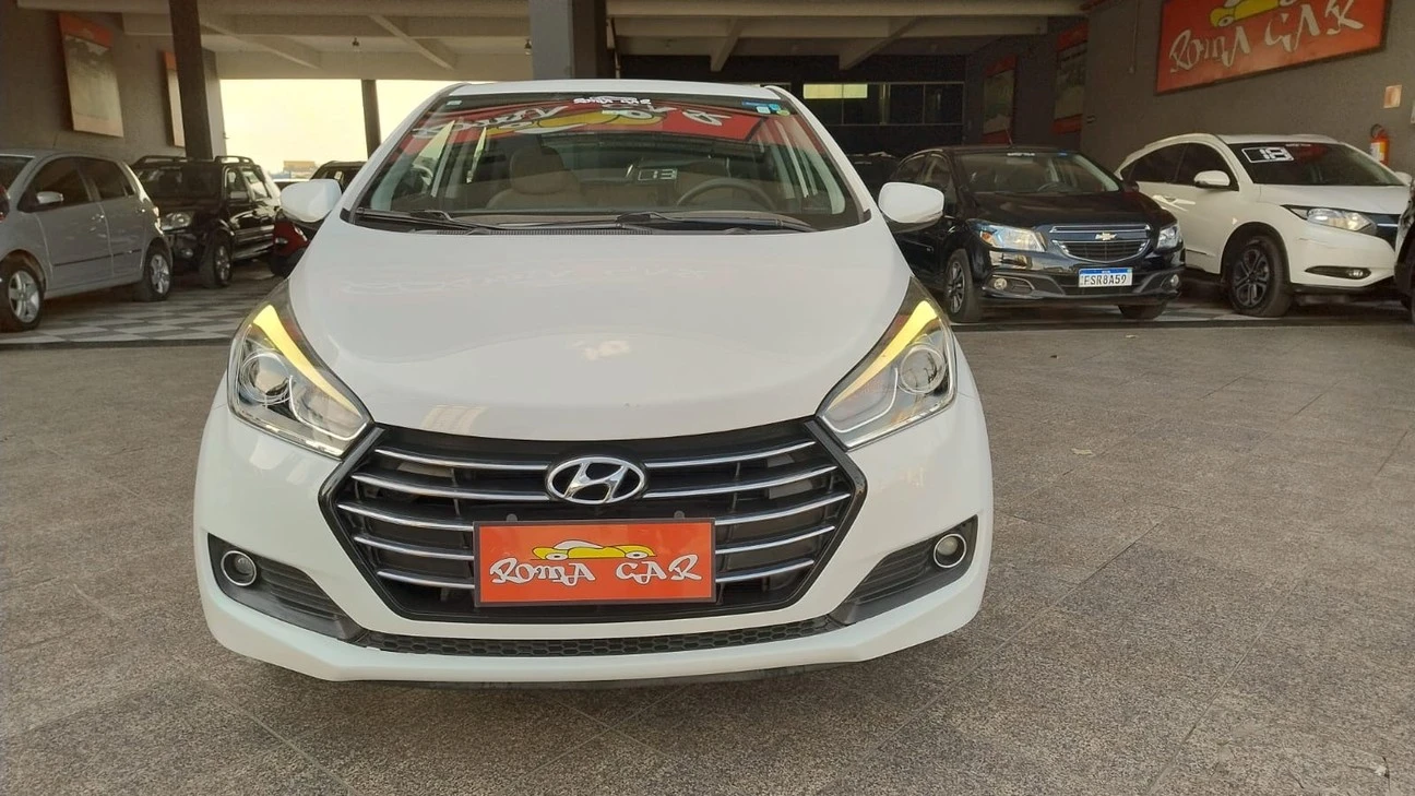 HYUNDAI HB20