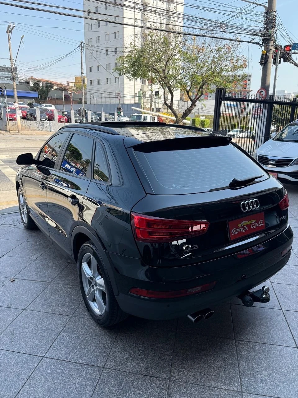 AUDI Q3