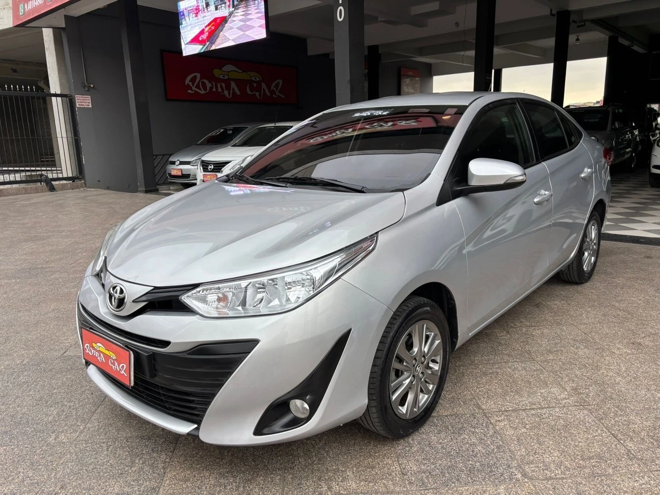 TOYOTA YARIS