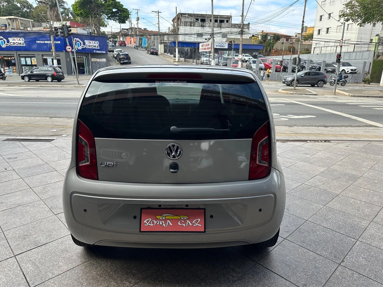 VOLKSWAGEN UP