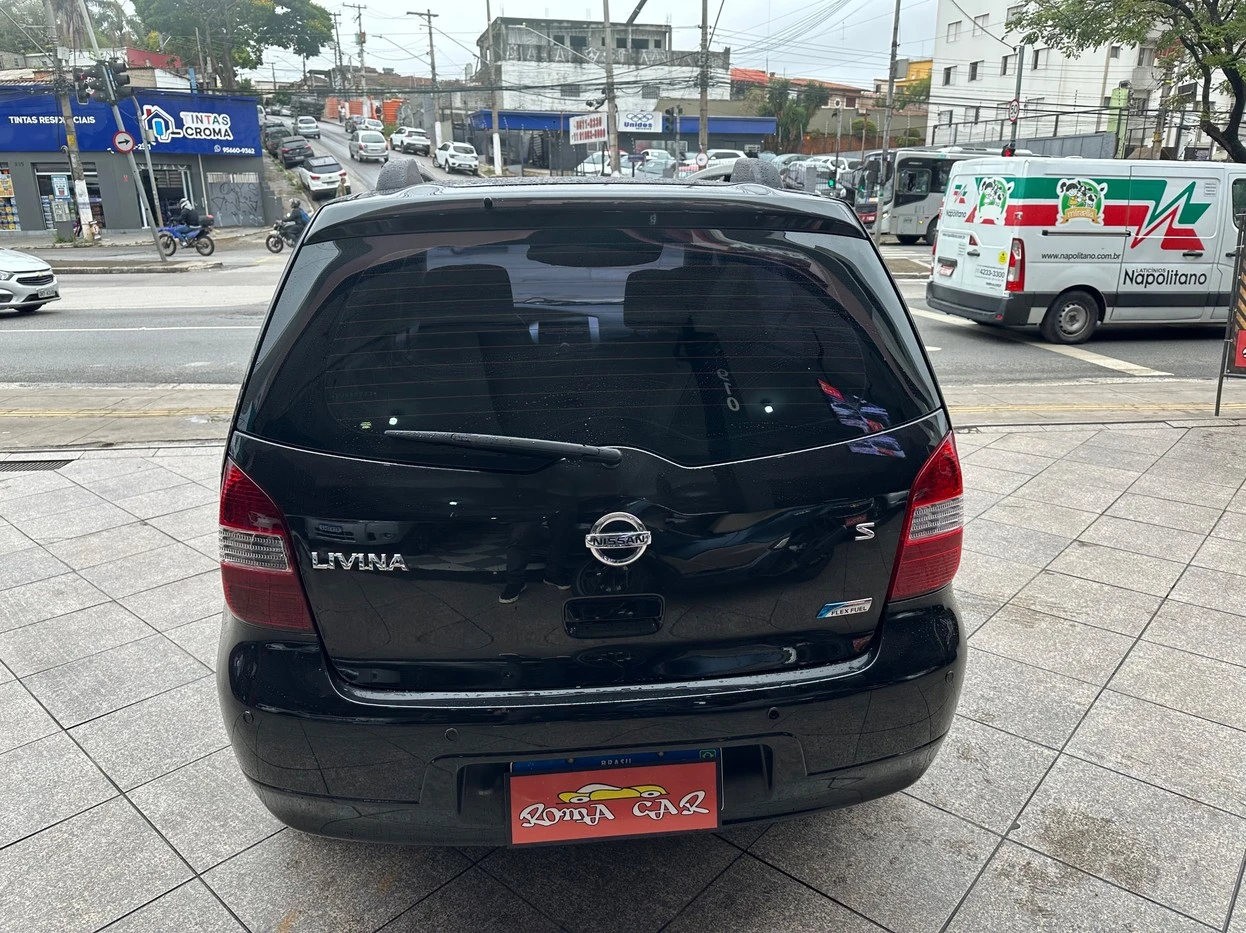 NISSAN LIVINA