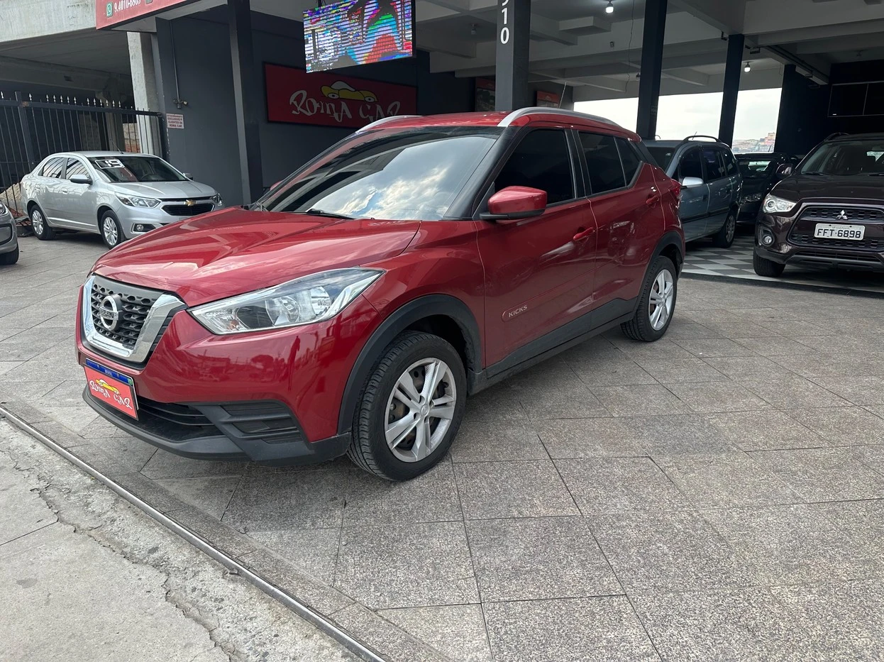 NISSAN KICKS