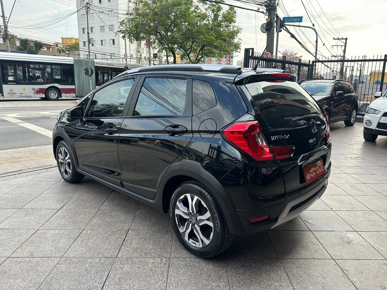 HONDA WR-V