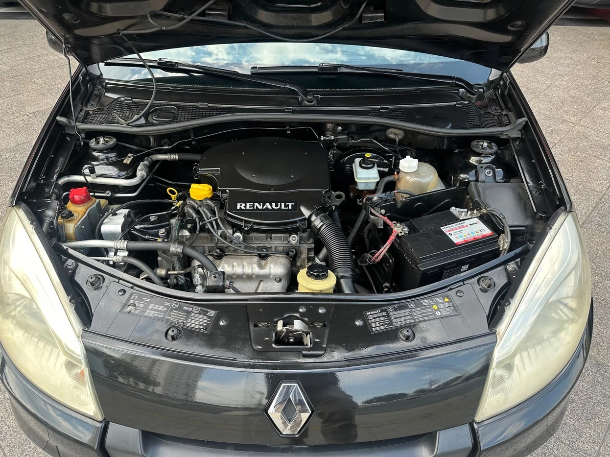 RENAULT SANDERO