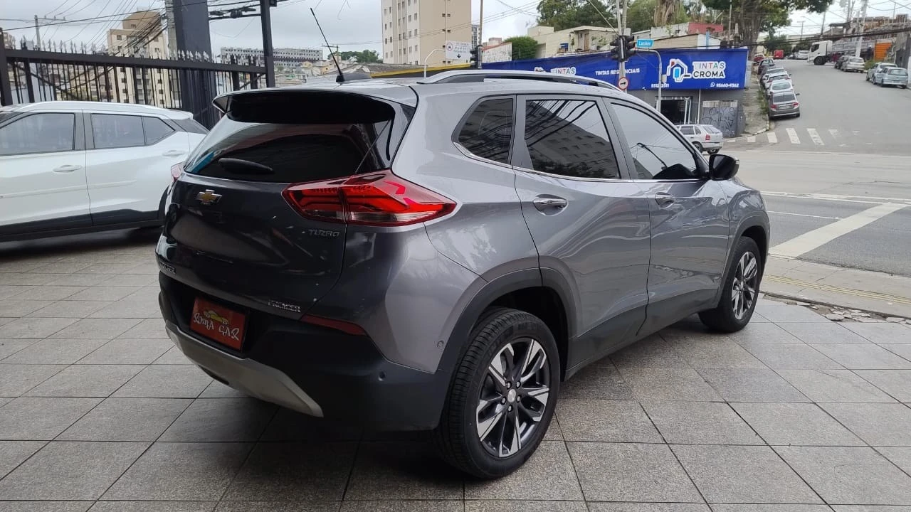 CHEVROLET TRACKER