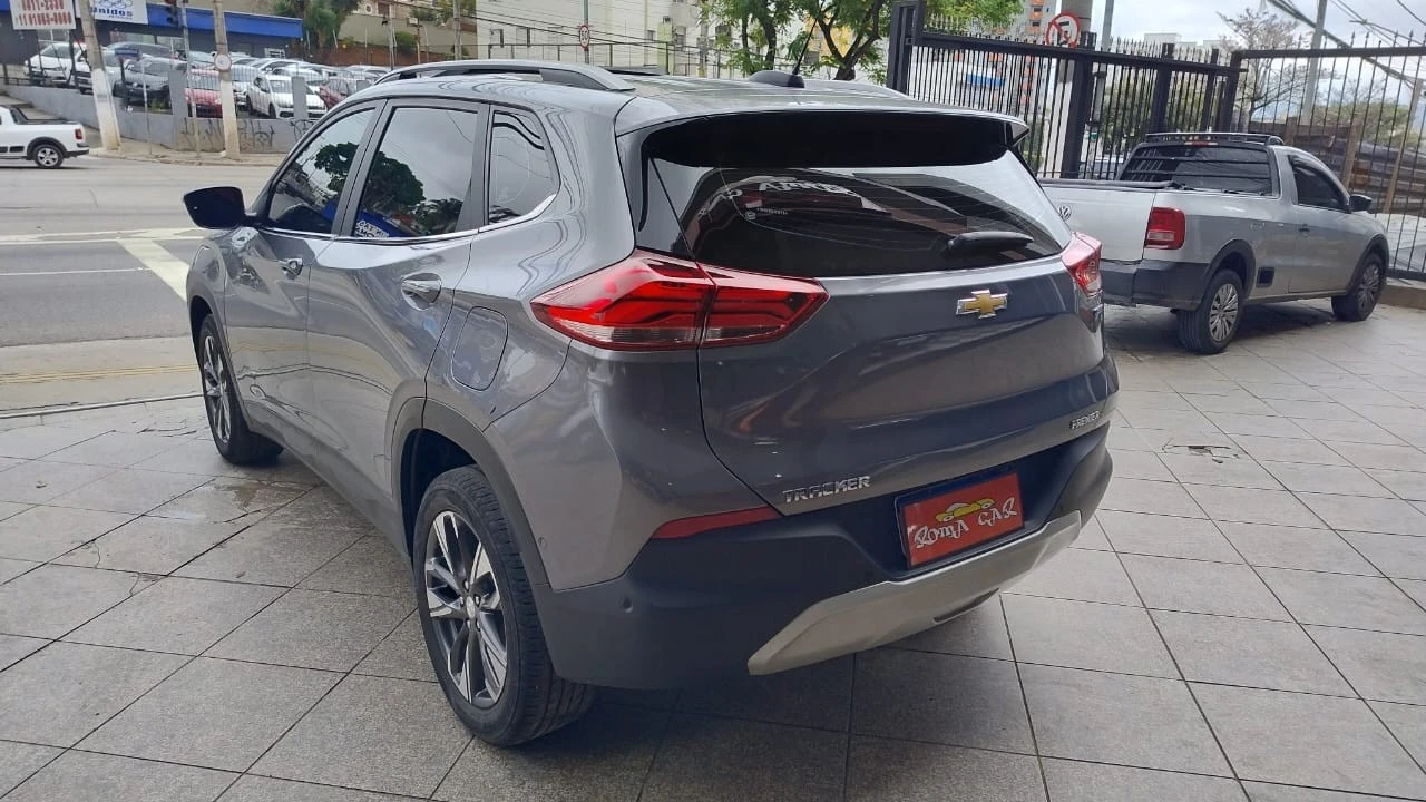 CHEVROLET TRACKER