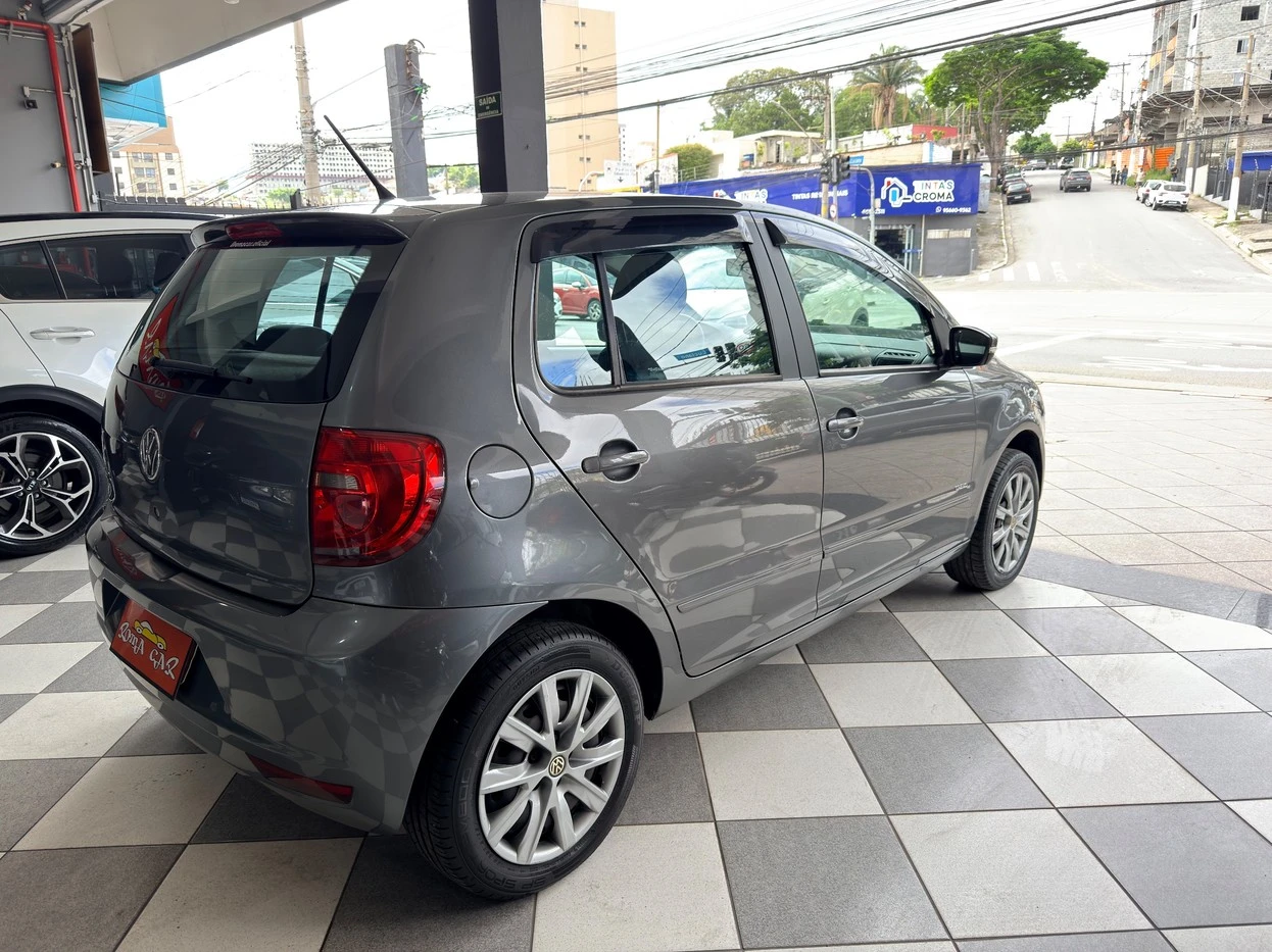 VOLKSWAGEN FOX