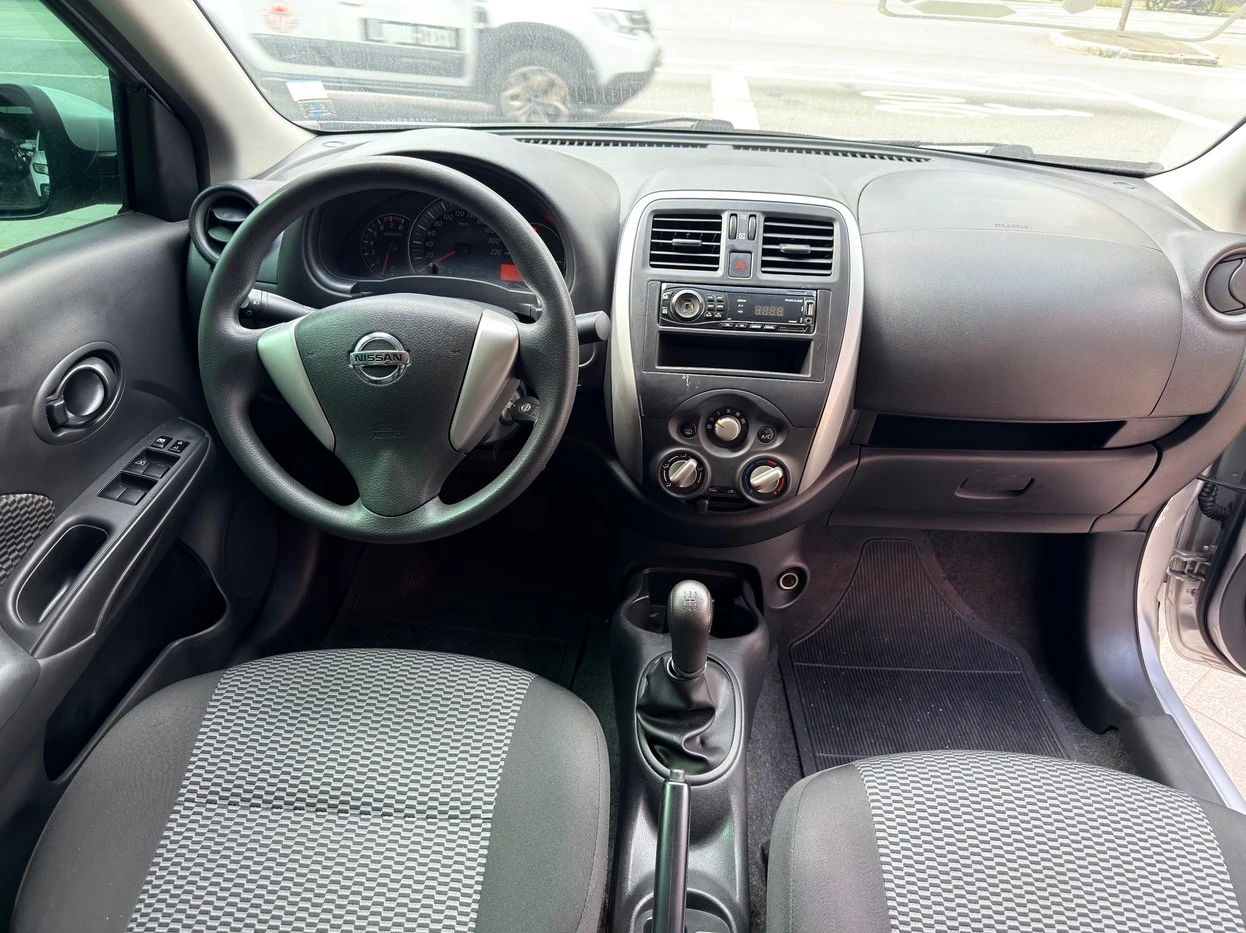 NISSAN VERSA