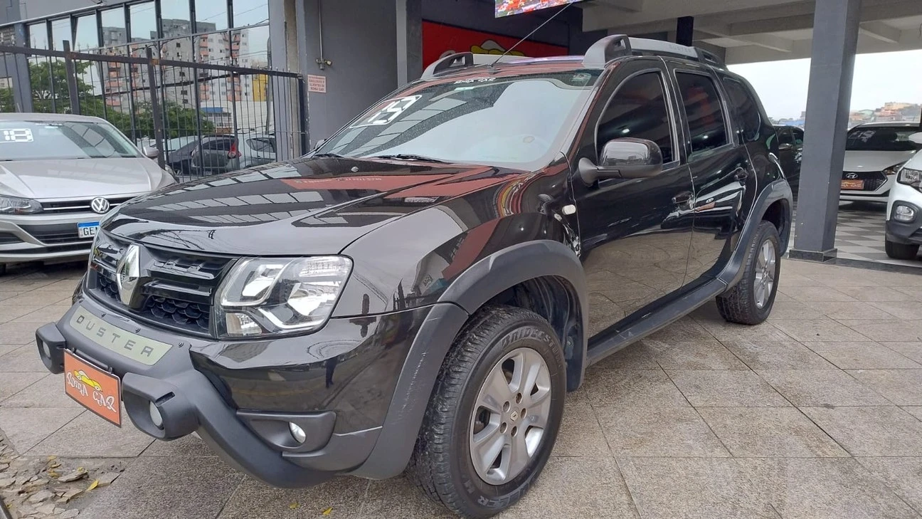 RENAULT DUSTER