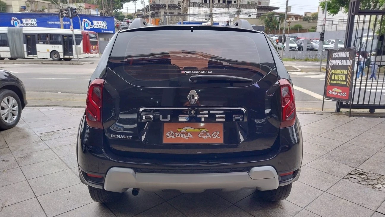 RENAULT DUSTER