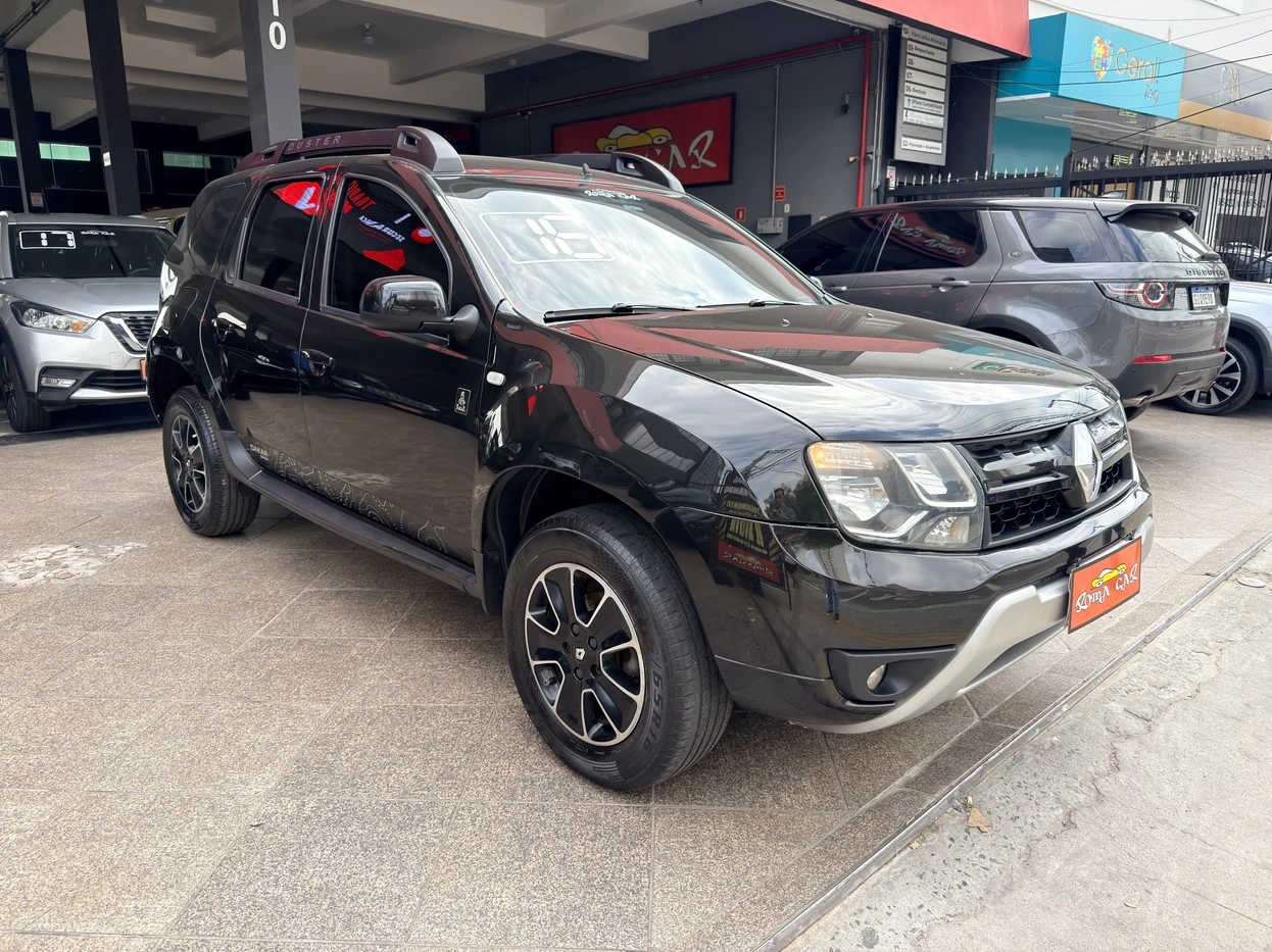 RENAULT DUSTER