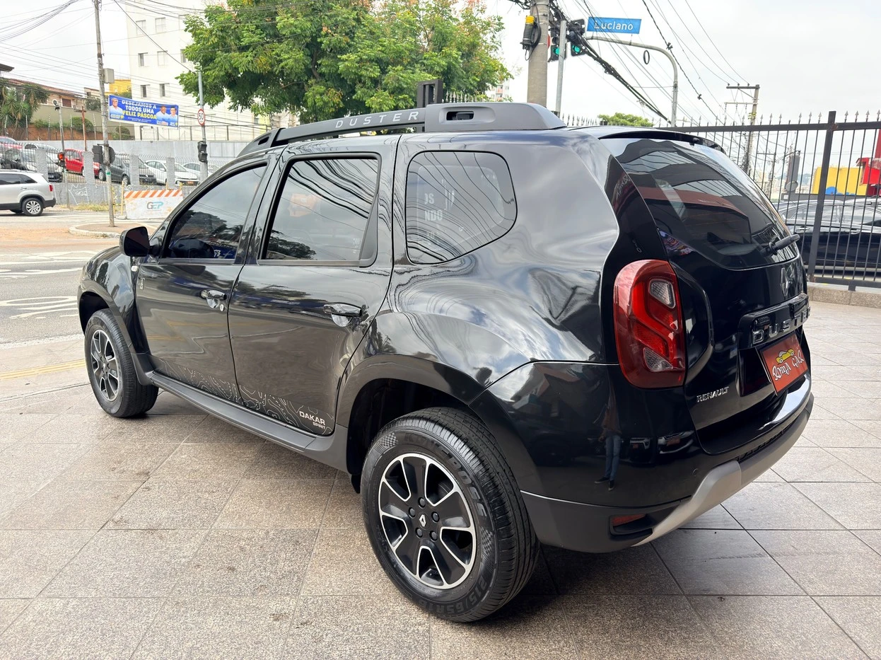 RENAULT DUSTER