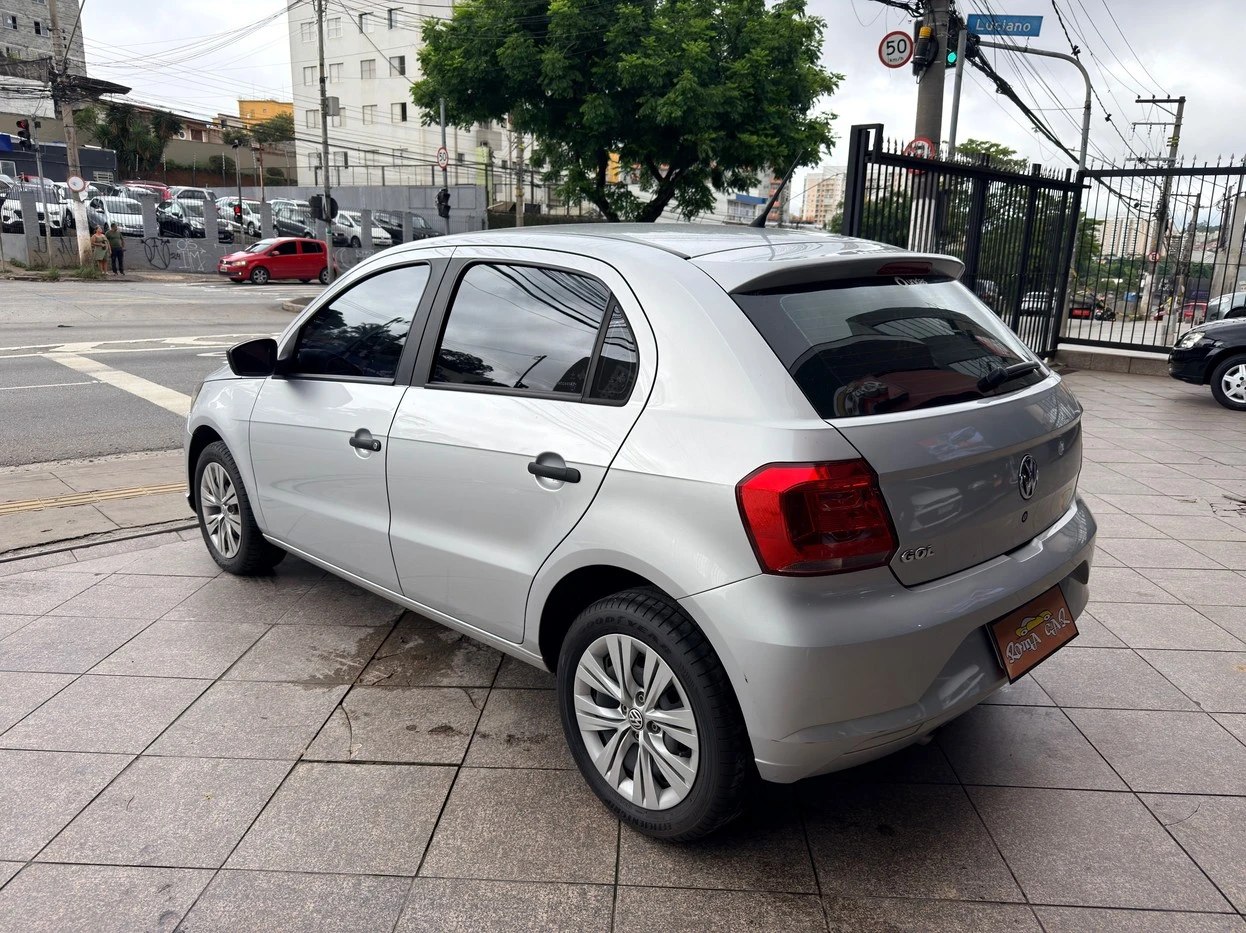 VOLKSWAGEN GOL