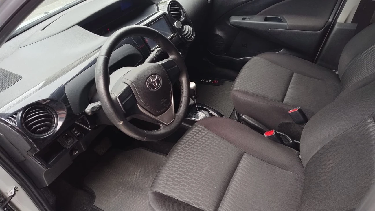TOYOTA ETIOS
