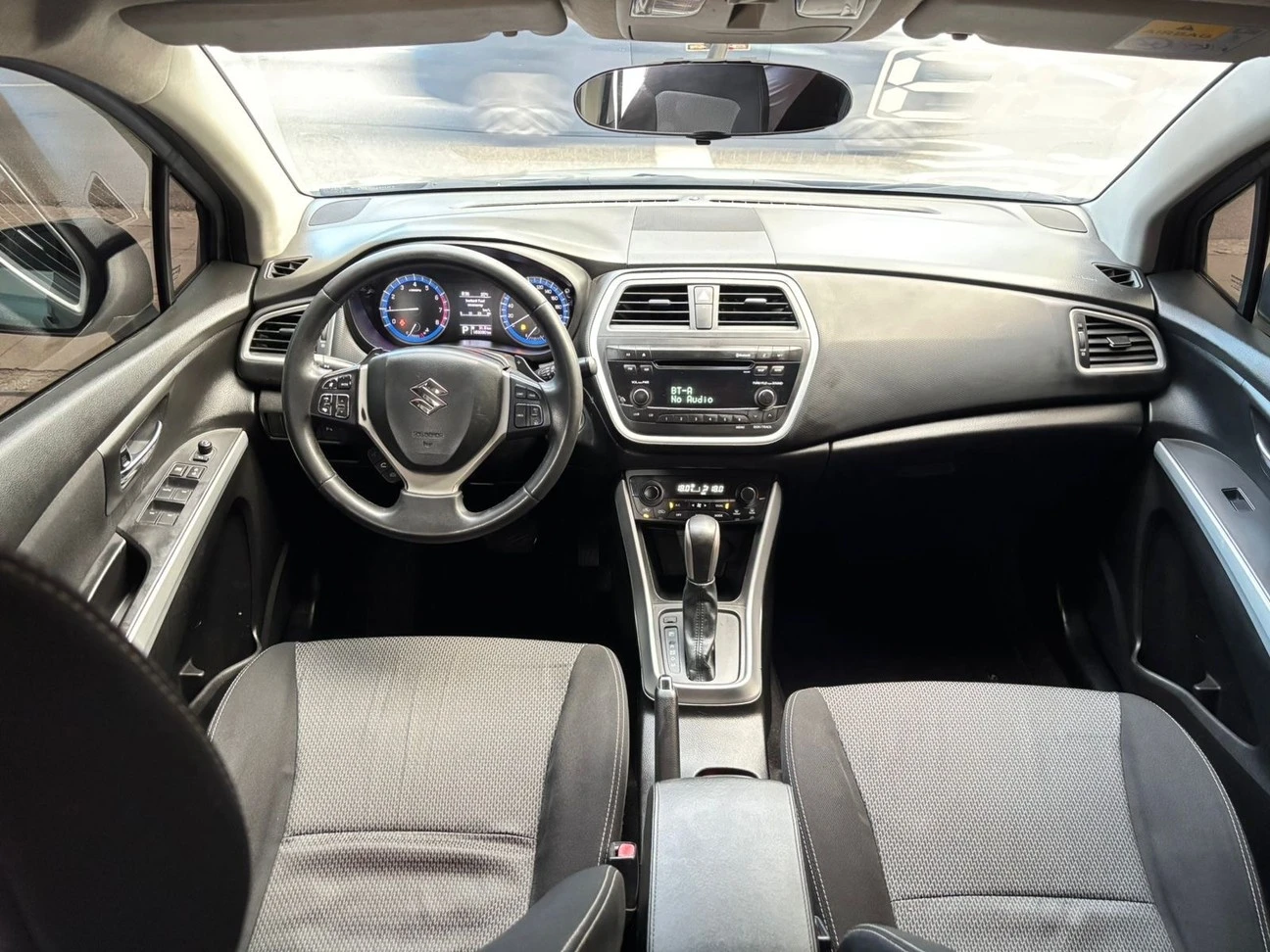 SUZUKI S-CROSS