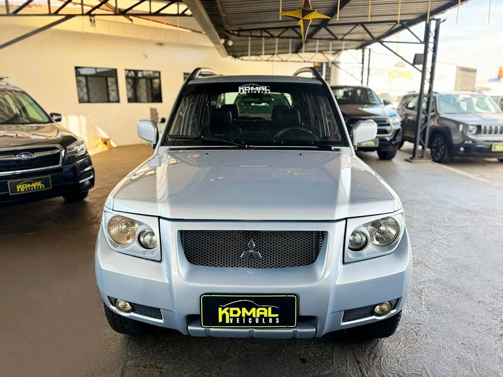 MITSUBISHI PAJERO TR4