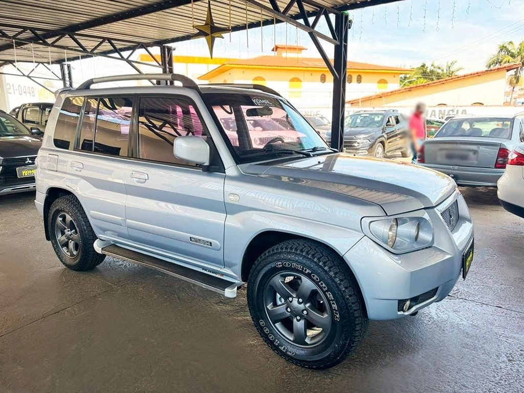 MITSUBISHI PAJERO TR4