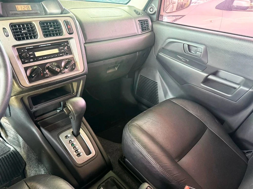 MITSUBISHI PAJERO TR4