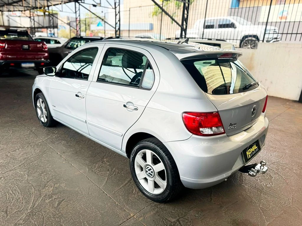 VOLKSWAGEN GOL