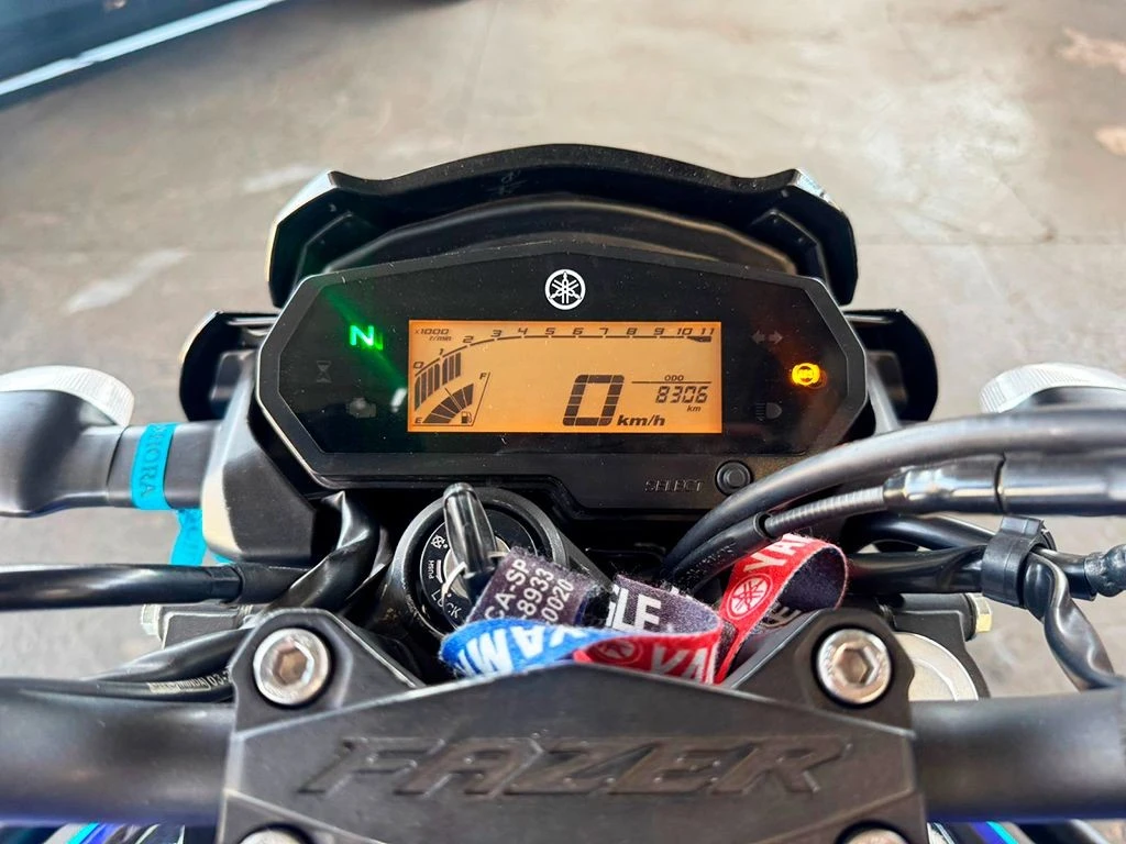 YAMAHA FZ25 FAZER ABS