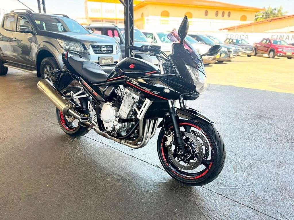 SUZUKI BANDIT 1250S