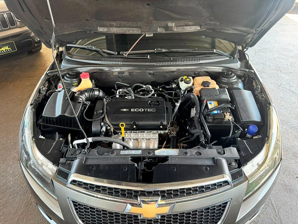 CHEVROLET CRUZE