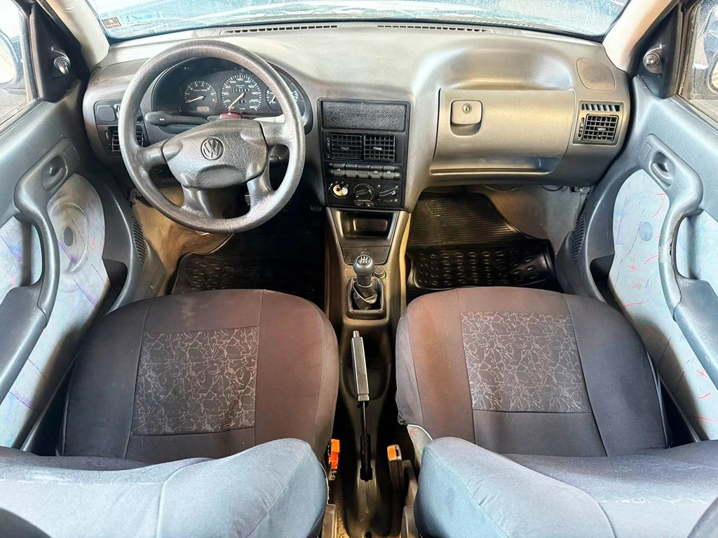 VOLKSWAGEN PARATI