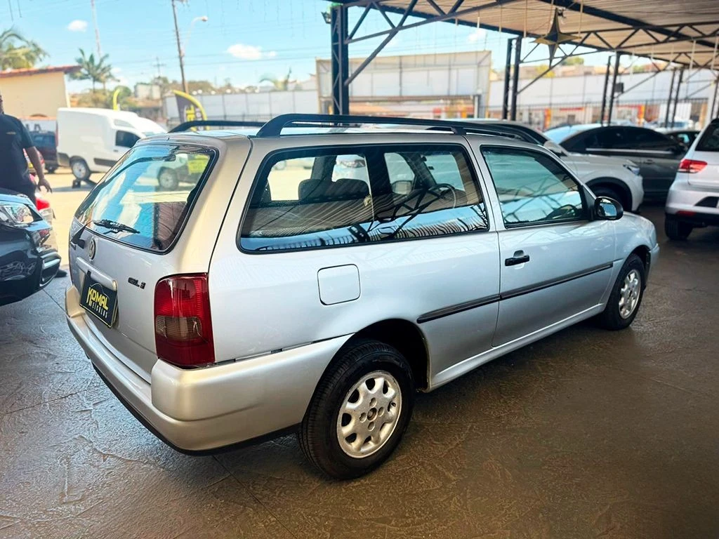 VOLKSWAGEN PARATI