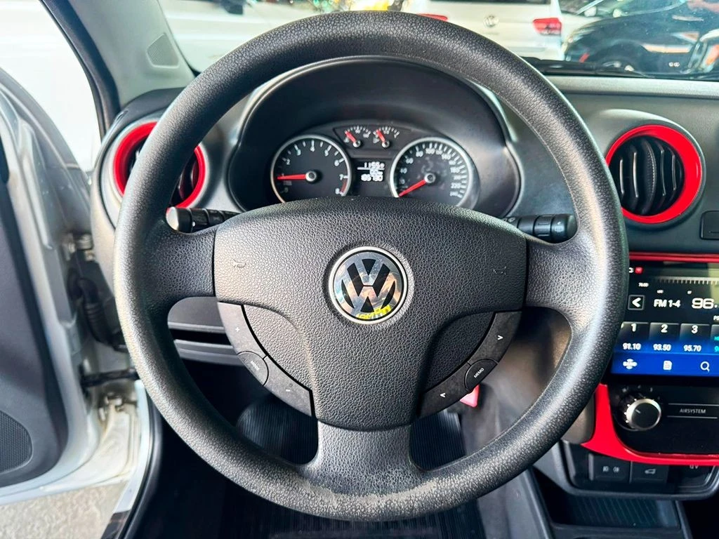 VOLKSWAGEN GOL