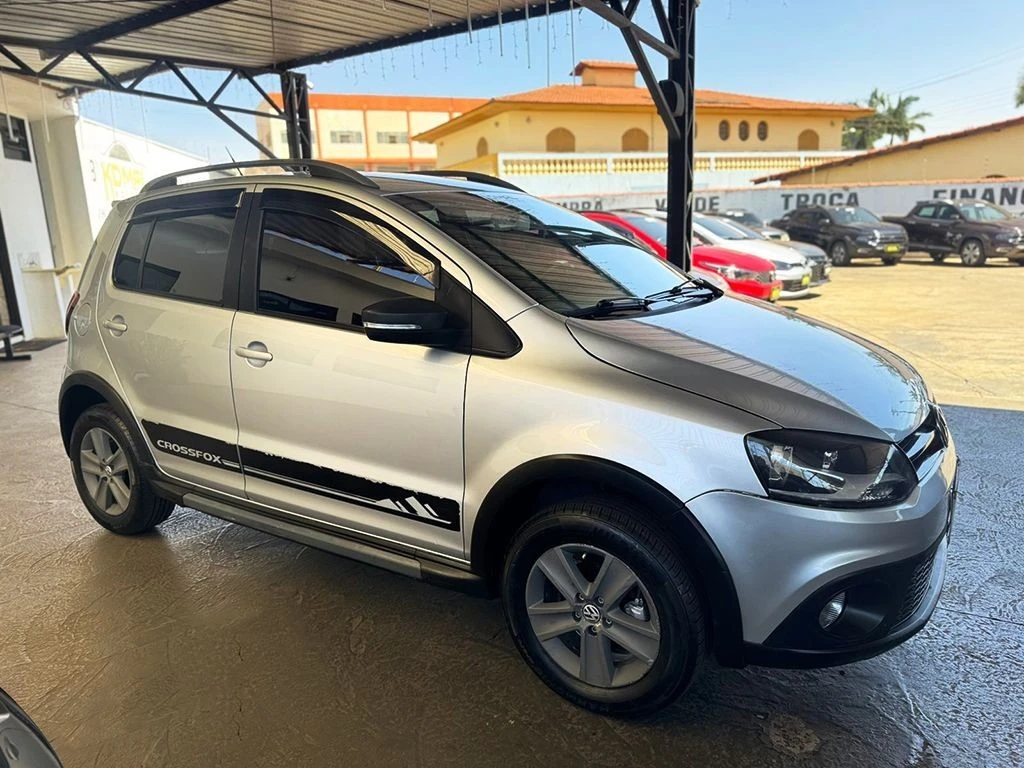 VOLKSWAGEN CROSSFOX