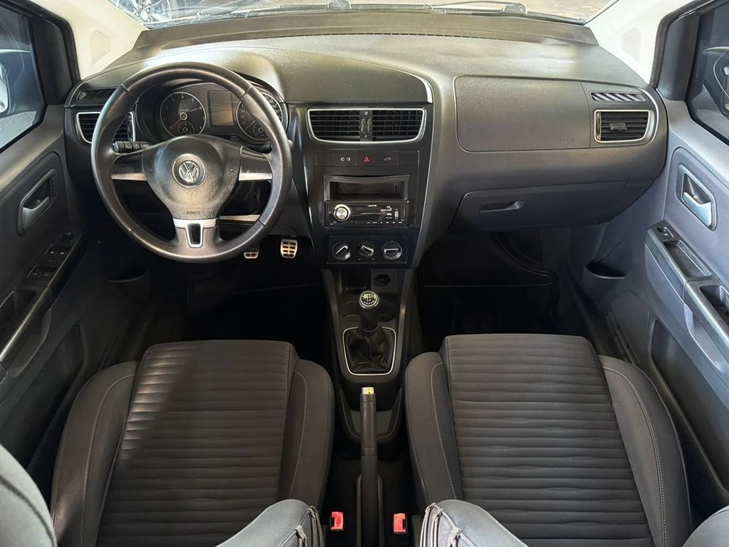 VOLKSWAGEN CROSSFOX