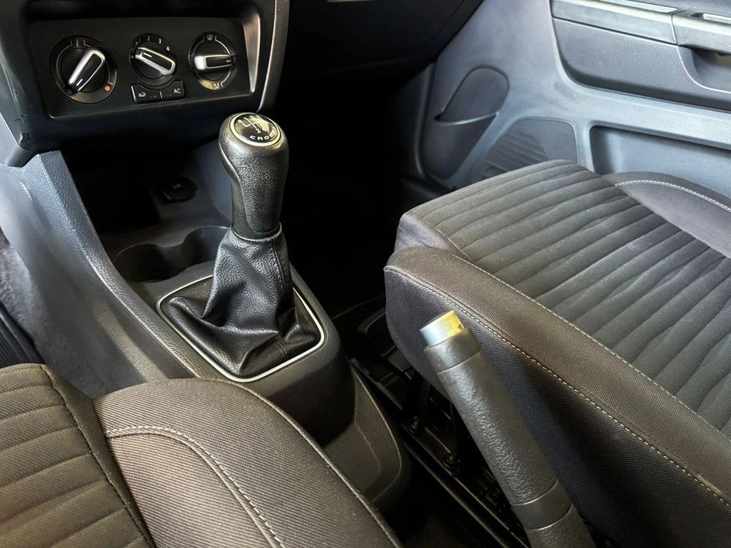 VOLKSWAGEN CROSSFOX
