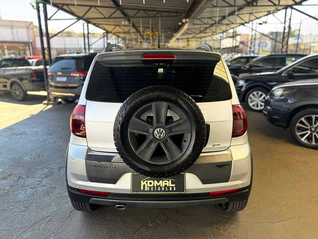 VOLKSWAGEN CROSSFOX