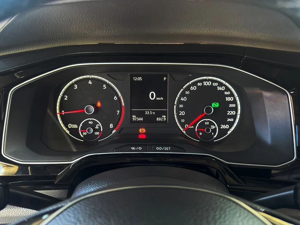 VOLKSWAGEN VIRTUS