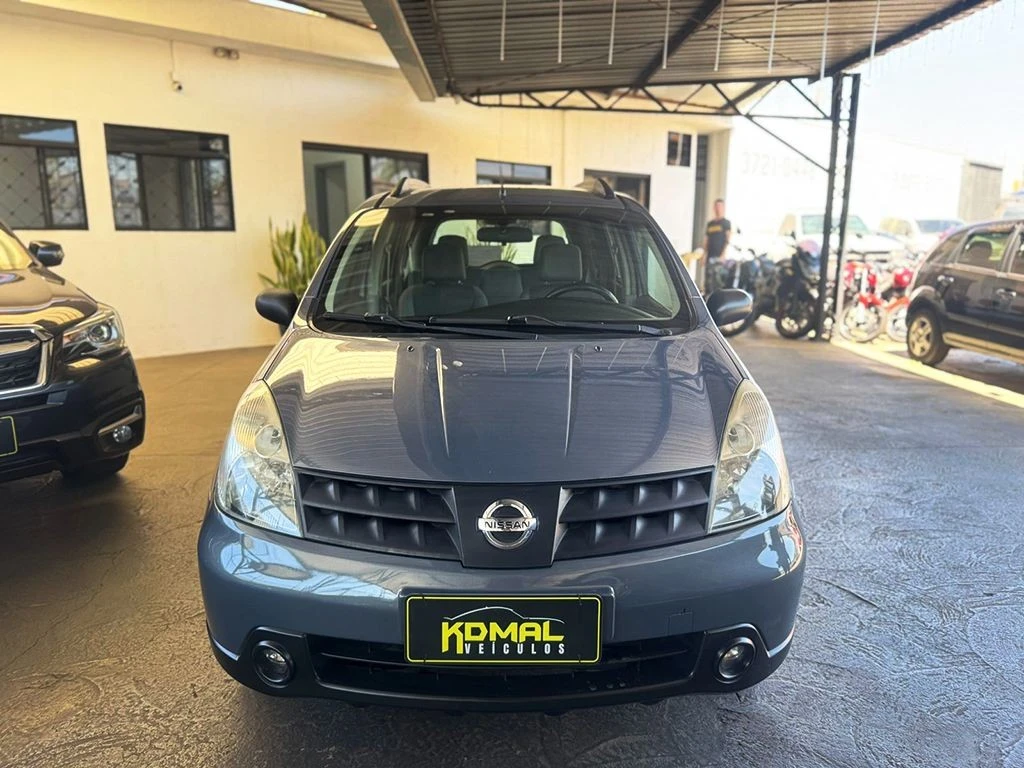 NISSAN LIVINA