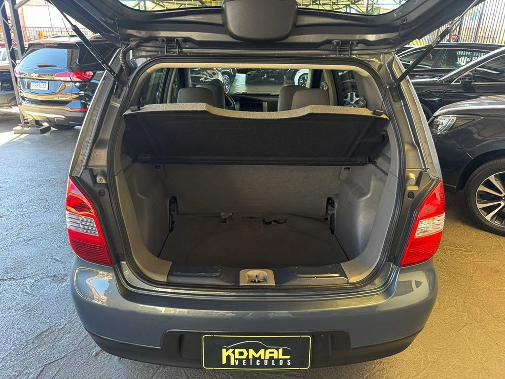 NISSAN LIVINA