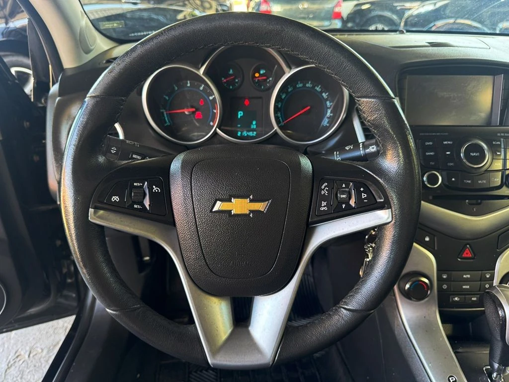 CHEVROLET CRUZE