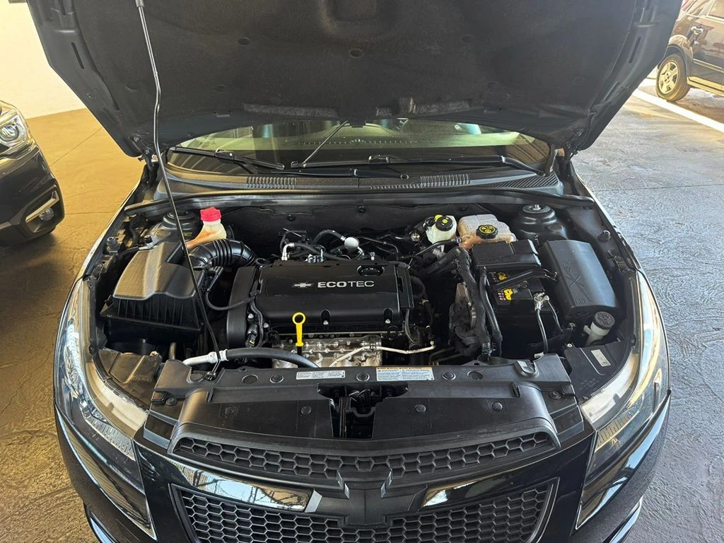 CHEVROLET CRUZE