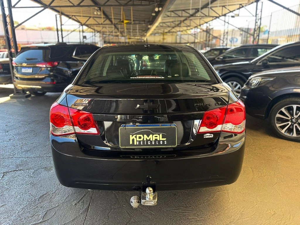 CHEVROLET CRUZE