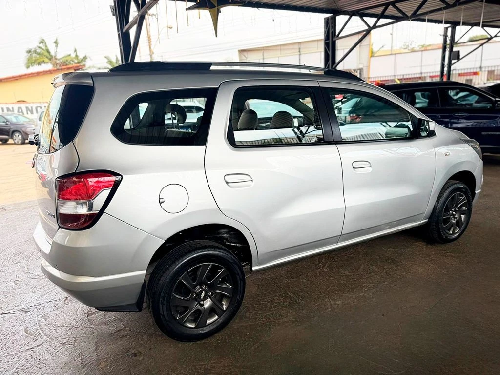CHEVROLET SPIN